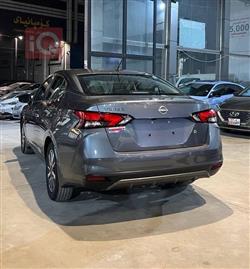 نيسان فيرسا